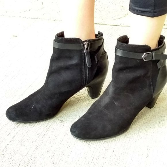 Sam Edelman Black Leather Heel Booties-Sz 8.5 - Picture 2 of 7